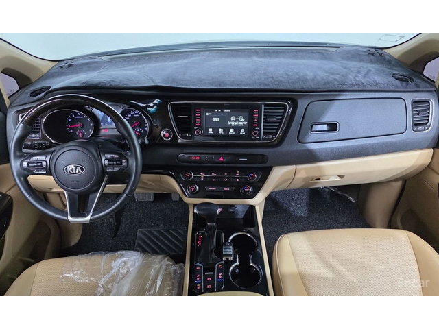 Kia Carnival * PRESTIGE* FULL* 3.3* - автомобили, коли, обяви за нови и употребявани 6