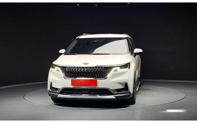 kia-carnival - 2