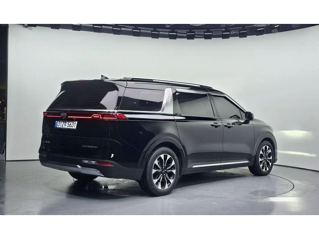 Kia Carnival 7-Seater Noblesse  * НАЙ-ДОБРА ЦЕНА В БЪЛГАРИЯ* - автомобили, коли, обяви за нови и употребявани 1