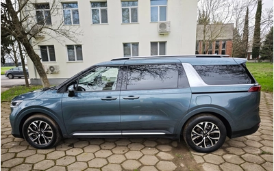 Kia Carnival 2.2 CRDI - автомобили, коли, обяви за нови и употребявани 6