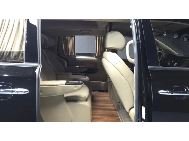 Kia Carnival HIGH LIMOUSINE/CUSTOM INTERIOR/ ULTRA LUXURY - автомобили, коли, обяви за нови и употребявани 11