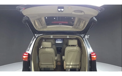Kia Carnival HIGH LIMOUSINE/CUSTOM INTERIOR/ ULTRA LUXURY - автомобили, коли, обяви за нови и употребявани 16