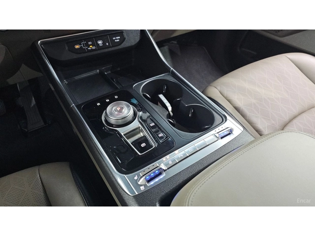 Kia Carnival HYBRID* NOBLESSE* TV* 360* HUD* ПОДГРЕВ* ОБДУХВАНЕ - автомобили, коли, обяви за нови и употребявани 7