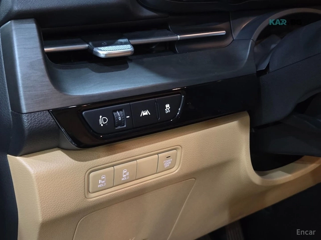 Kia Carnival PRESTIGE* 9МЕСТЕН* КОЖА* ОБДУХВ* ПОДГРЕВ* КАМЕРА - автомобили, коли, обяви за нови и употребявани 14
