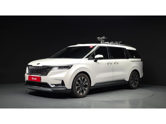 Kia Carnival 7-Seater Signature - автомобили, коли, обяви за нови и употребявани 0