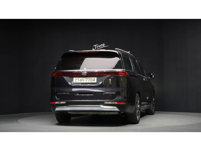 Kia Carnival 7-Seater Noblesse - автомобили, коли, обяви за нови и употребявани 3