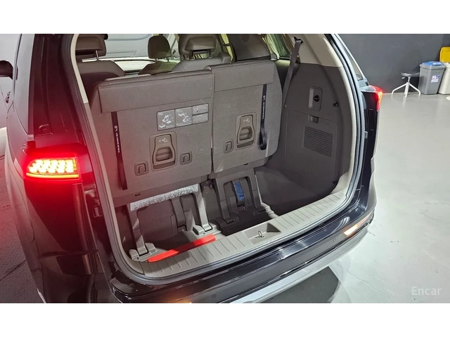 Kia Carnival HIGH LIMOUSINE/ ОБДУХ / 360 КАМЕРИ / ПАНО / FULL - автомобили, коли, обяви за нови и употребявани 16