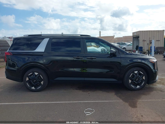 Kia CARNIVAL MPV 3.5L V-6 DI, DOHC, VVT, 287.1HP Front Wheel Drive - автомобили, коли, обяви за нови и употребявани 12