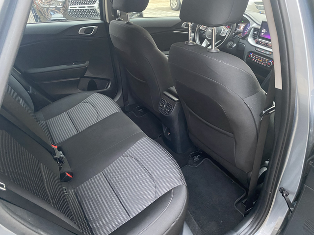 Kia Ceed 1.5 T-GDI /1.5 T-GDi / DynamicLine /SW - автомобили, коли, обяви за нови и употребявани 12