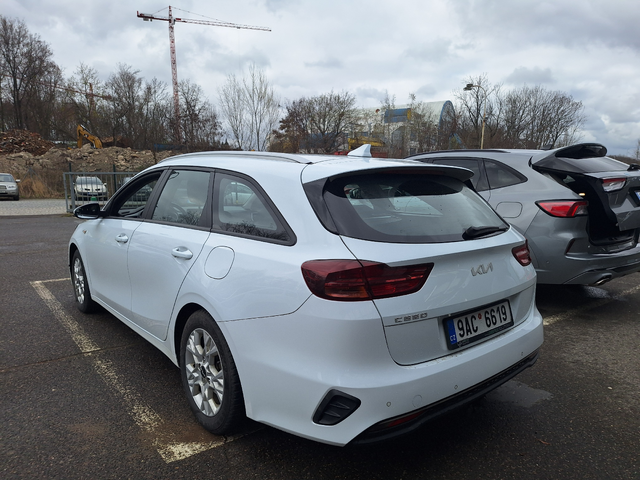 Kia Ceed 1.5 T-GDI/ 160кс./ Fresh/ SW/ Очакван ! - автомобили, коли, обяви за нови и употребявани 4