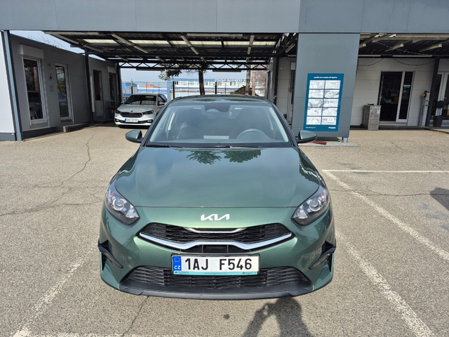 Kia Ceed 1.5 T-GDI/ Spin/ Гаранция до 2032г./ Очакван ! - автомобили, коли, обяви за нови и употребявани 1