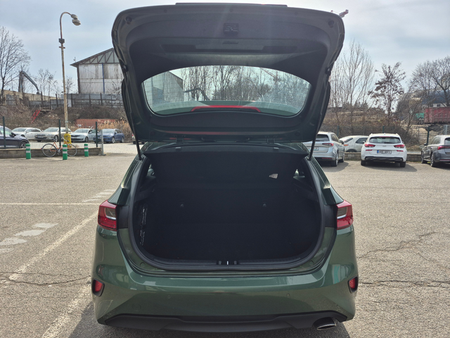 Kia Ceed 1.5 T-GDI/ Spin/ Гаранция до 2032г./ Очакван ! - автомобили, коли, обяви за нови и употребявани 6