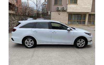 kia-ceed-1-5-t-gdi-top-sw-garantsi-do-12-2029g-nalichna - 3