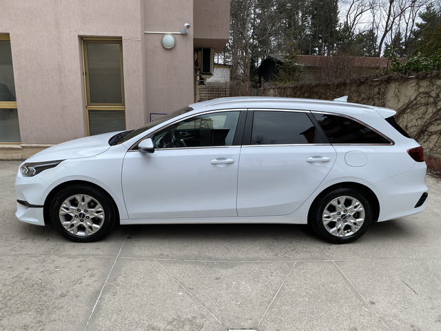 Kia Ceed 1.5 T-GDI/ Top/SW/ ГАРАНЦИ ДО 12/2029г/ Налична! - автомобили, коли, обяви за нови и употребявани 7