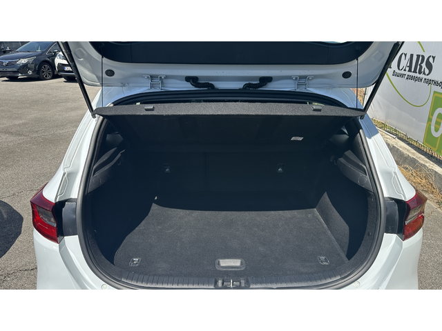 Kia Ceed 1.5 T-GDI в Гаранция - автомобили, коли, обяви за нови и употребявани 9