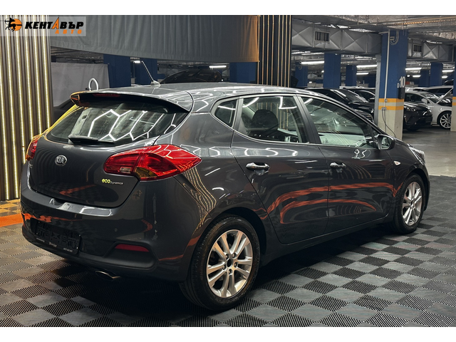 Kia Ceed 1.6d 128 к.с./реални км/ГАРАНЦИЯ - автомобили, коли, обяви за нови и употребявани 4