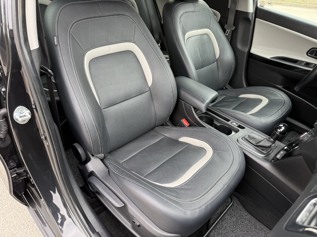 Kia Ceed 1.6i AUTOMATIC - автомобили, коли, обяви за нови и употребявани 9