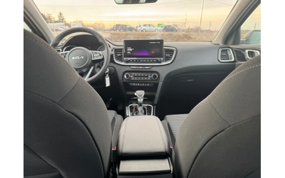 Kia Ceed 1.5 /ТОП 8200 КМ ЛИЗИНГ!!!!! - автомобили, коли, обяви за нови и употребявани 10