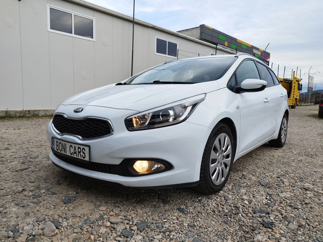 Kia Ceed 1.6D CRDi 16V - автомобили, коли, обяви за нови и употребявани 0
