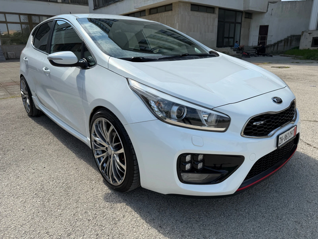 Kia Ceed GT / SWISS - автомобили, коли, обяви за нови и употребявани 5