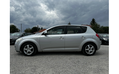 Kia Ceed 1.6d 115kc. - автомобили, коли, обяви за нови и употребявани 8