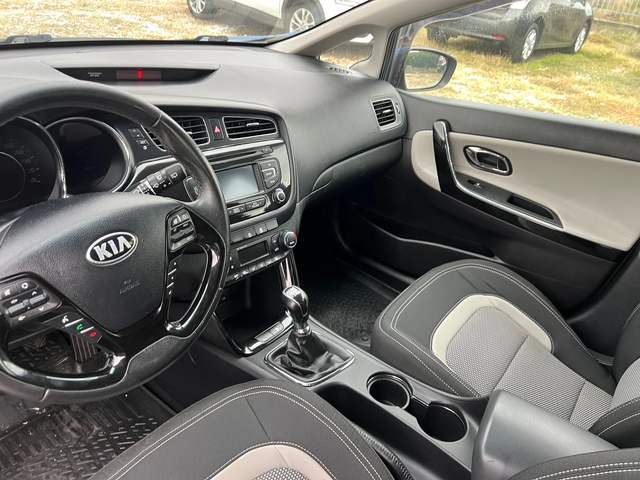 Kia Ceed 1.6 CRDI(КАТО НОВА) - автомобили, коли, обяви за нови и употребявани 10