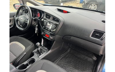 Kia Ceed 1.6 CRDI(КАТО НОВА) - автомобили, коли, обяви за нови и употребявани 12