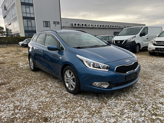 Kia Ceed 1.6 CRDI(КАТО НОВА) - автомобили, коли, обяви за нови и употребявани 2
