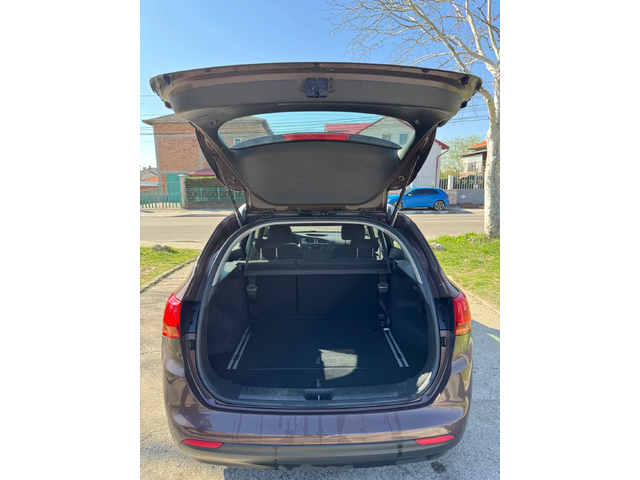 Kia Ceed 1.4 DIESEL AUSTRIA - автомобили, коли, обяви за нови и употребявани 15