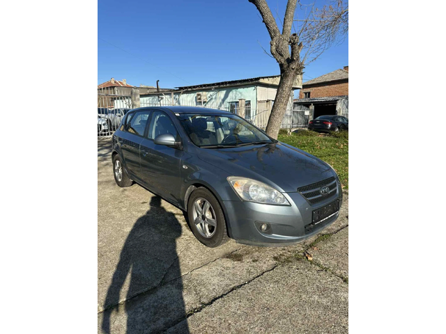 Kia Ceed - автомобили, коли, обяви за нови и употребявани 2