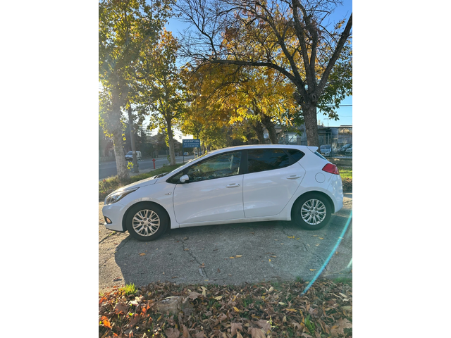 Kia Ceed 1.6 DIESEL AUSTRIA - автомобили, коли, обяви за нови и употребявани 7