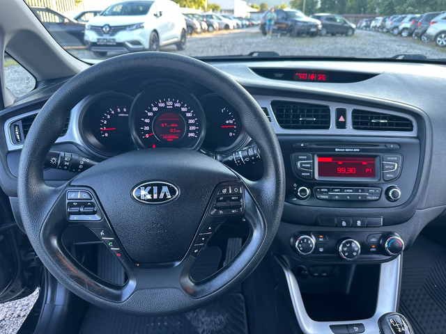 Kia Ceed 1.4CRDI 90kc FACE - автомобили, коли, обяви за нови и употребявани 13