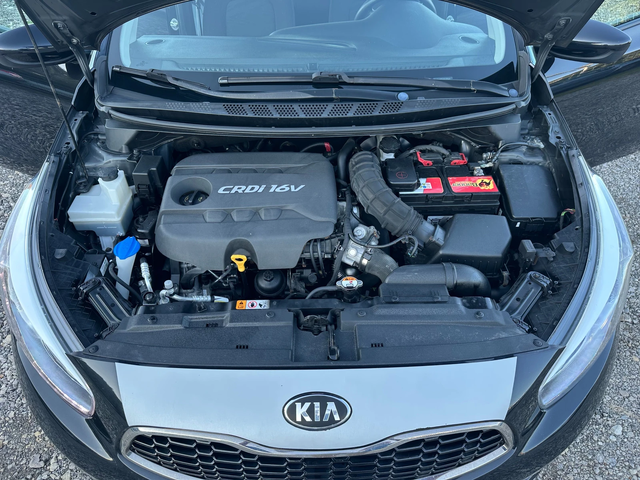 Kia Ceed 1.4CRDI 90kc FACE - автомобили, коли, обяви за нови и употребявани 15