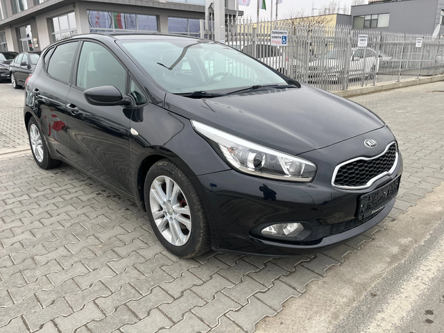 Kia Ceed 1.6 Diesel - автомобили, коли, обяви за нови и употребявани 1