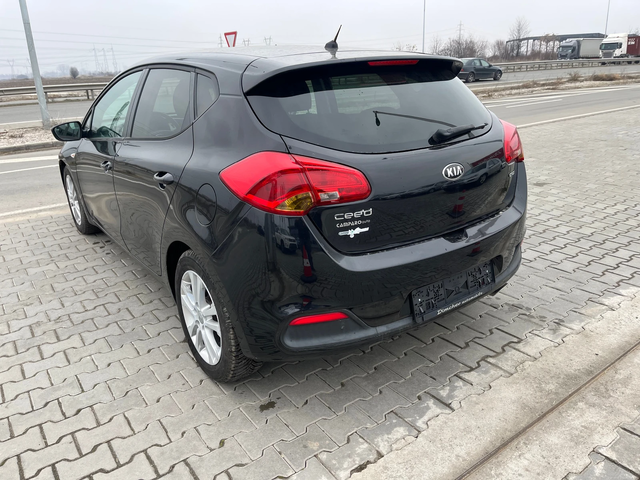 Kia Ceed 1.6 Diesel - автомобили, коли, обяви за нови и употребявани 4