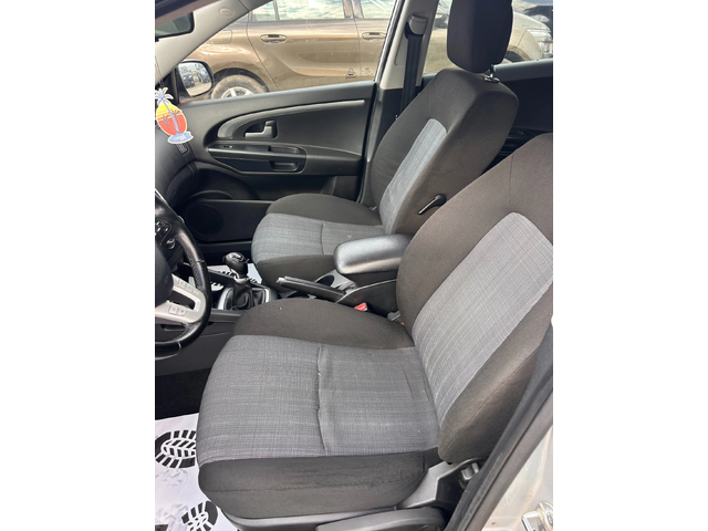 Kia Ceed 1.4i EURO 5 - автомобили, коли, обяви за нови и употребявани 9