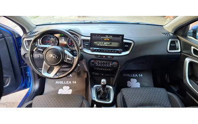 Kia Ceed 1.6 crdi 136 Hybrid 3.9л на 100!Blue Limedition - автомобили, коли, обяви за нови и употребявани 13