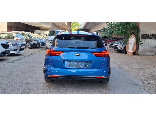 Kia Ceed 1.6 crdi 136 Hybrid 3.9л на 100!Blue Limedition - автомобили, коли, обяви за нови и употребявани 5