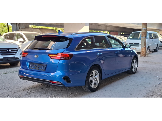 Kia Ceed 1.6 crdi 136 Hybrid 3.9л на 100!Blue Limedition - автомобили, коли, обяви за нови и употребявани 6