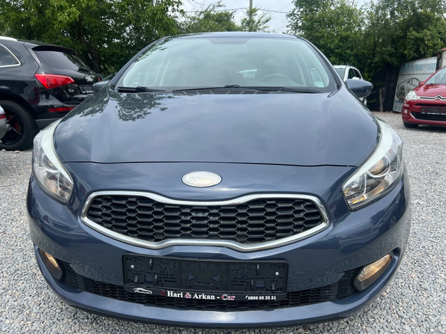 Kia Ceed 1.4GRDI-FACE-EVRO5B-6 СКОРОСТИ - автомобили, коли, обяви за нови и употребявани 1