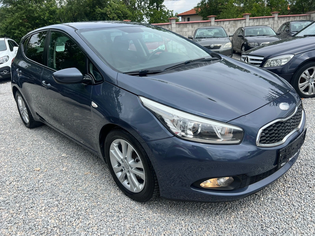 Kia Ceed 1.4GRDI-FACE-EVRO5B-6 СКОРОСТИ - автомобили, коли, обяви за нови и употребявани 7