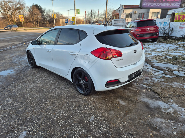 Kia Ceed 1.4i 100k.s.GAS - автомобили, коли, обяви за нови и употребявани 6
