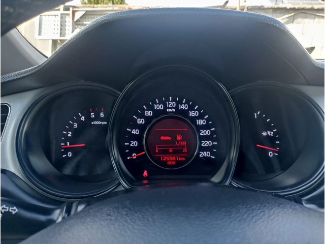 Kia Ceed 1.6CRDI, Италия - автомобили, коли, обяви за нови и употребявани 11