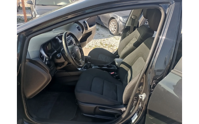 Kia Ceed 1.6CRDI, Италия - автомобили, коли, обяви за нови и употребявани 9