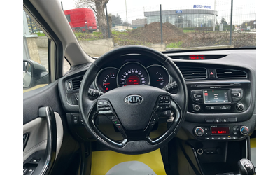 Kia Ceed 93хил км - автомобили, коли, обяви за нови и употребявани 8