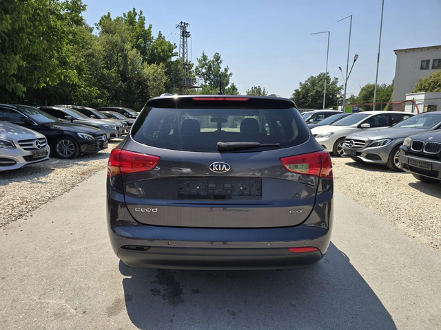 Kia Ceed 1.6crdi 110к.с Топ състояние - автомобили, коли, обяви за нови и употребявани 5