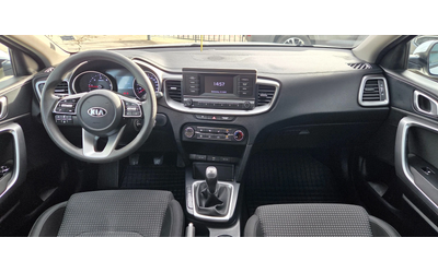 Kia Ceed 89 000km. 1.6 CRDi (115 Hp) - автомобили, коли, обяви за нови и употребявани 9