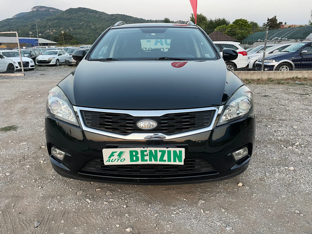 Kia Ceed 1.4i-90-FEIS-ITALIA - автомобили, коли, обяви за нови и употребявани 1