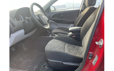 Kia Ceed 1.4I 105к EURO 4 КЛИМАТИК - автомобили, коли, обяви за нови и употребявани 6