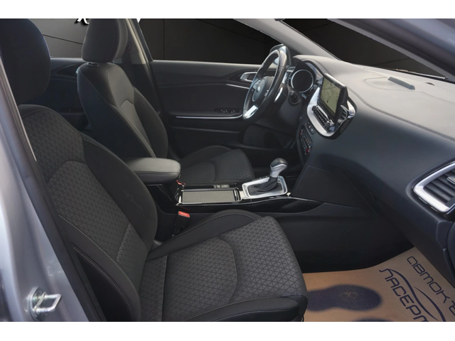 Kia Ceed 1.6GDI PHEV SPORTSWAGON - автомобили, коли, обяви за нови и употребявани 12